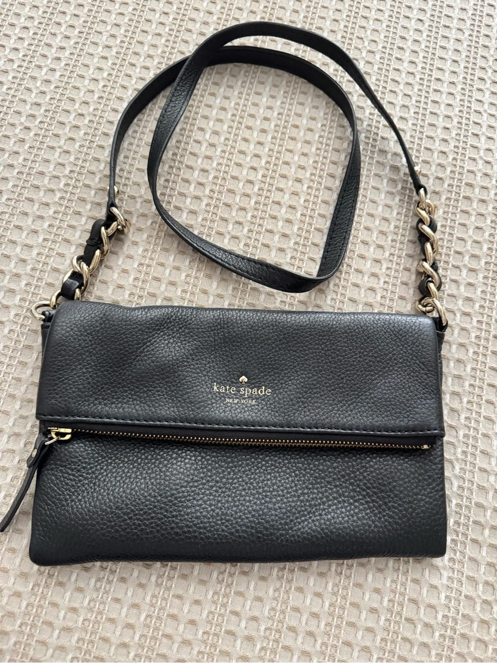 kate spade Black Pebbled Leather Crossbody with Gold Chain Detail